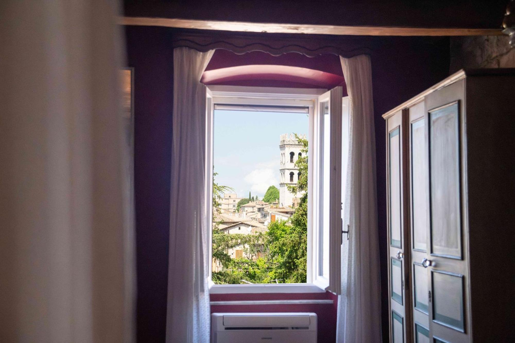 La Viola Di Assisi Otel Dış mekan fotoğraf